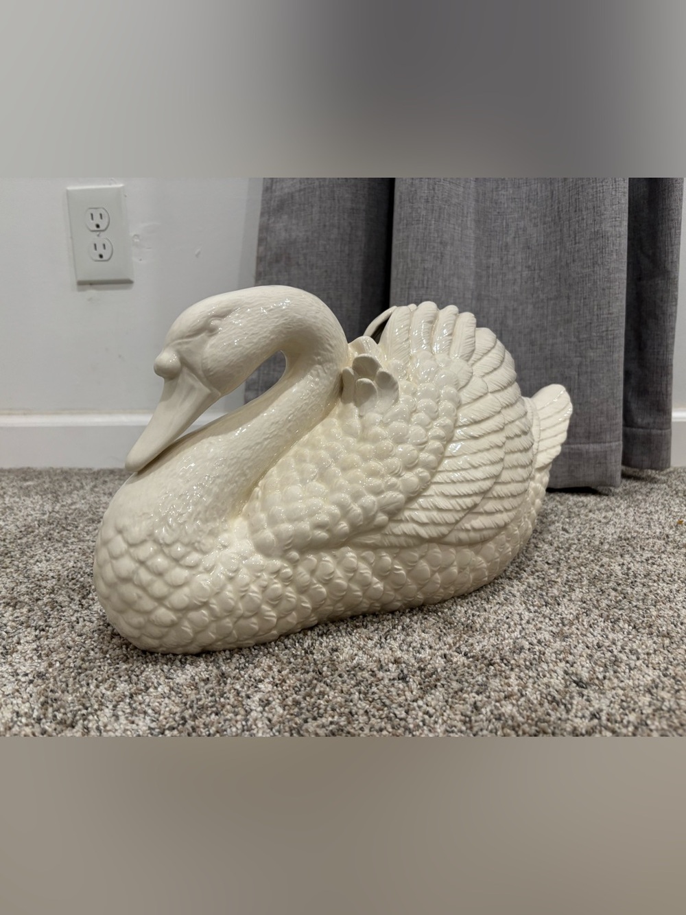 Vintage Cream Ceramic Swan Figurine Deco French Country Cottage Core Whimsical